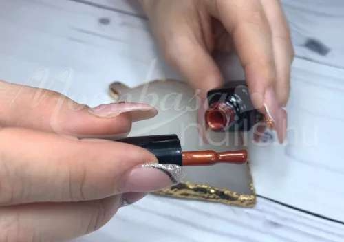 Tiger eye thermo géllakk 5ml #861 Almapiros - sötét rózsaszín