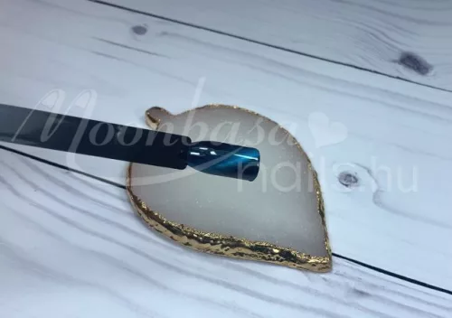 Tiger eye géllakk 5ml #816 Sötét lilomzöld