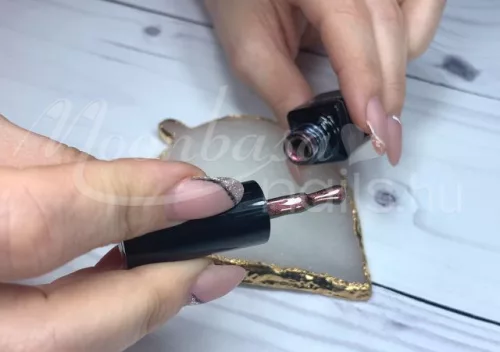 Tiger eye covering géllakk 5ml #881 Merkúr
