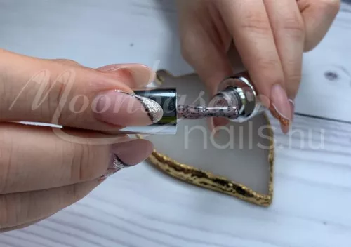 Diorit géllakk 4ml #681 Perdita